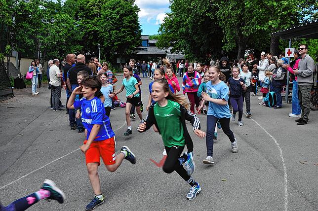 Bild 29: Bilder vom Sponsorenlauf der Grundschule Leimbach