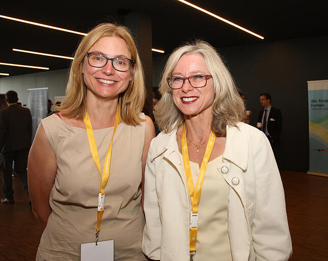 Zwei aus dem großen Organisationsteam: Ruth Bader von der Konzilstadt Konstanz (links) und Ruth Haefelin aus dem Fürstentum Liechtenstein.