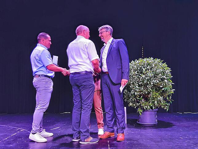 Bild 11: OB-Wahl: Das sind die Bilder der Wahlparty in der Stadthalle