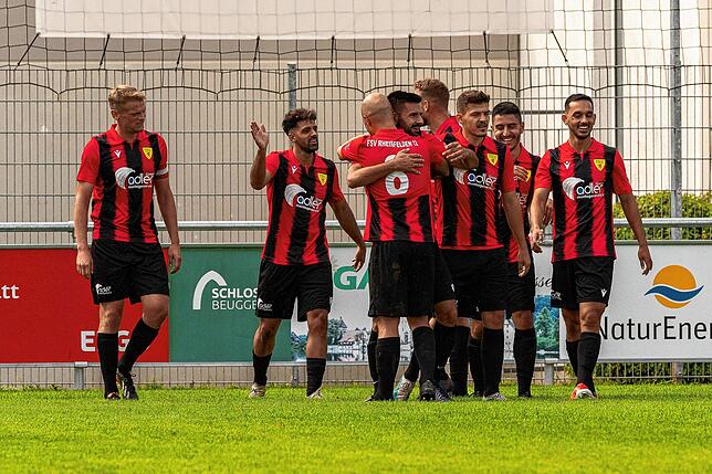 Bild 26: FSV Rheinfelden gewinnt Bezirksderby gegen den FC Erzingen mit 5:1 &ndash; und wir haben Bilder!