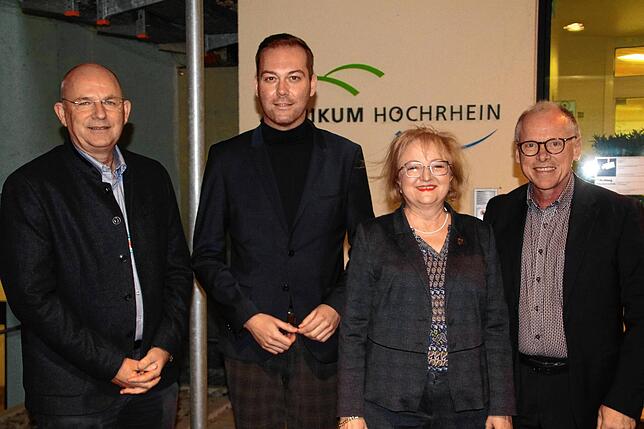 Sprechen über die Krankenhausreform: Hans-Peter Schlaudt, Geschäftsführer Klinikum Hochrhein, die beiden CDU-Abgeordneten Felix ...