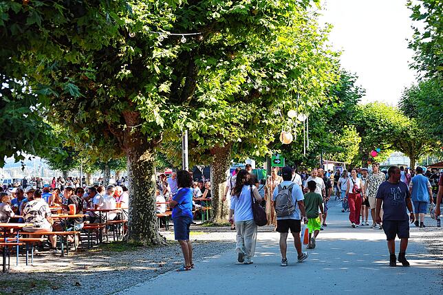 Bild 29: Ab zum Seenachtfest 2025 in Konstanz: Am Bodenseeufer ist schon viel geboten