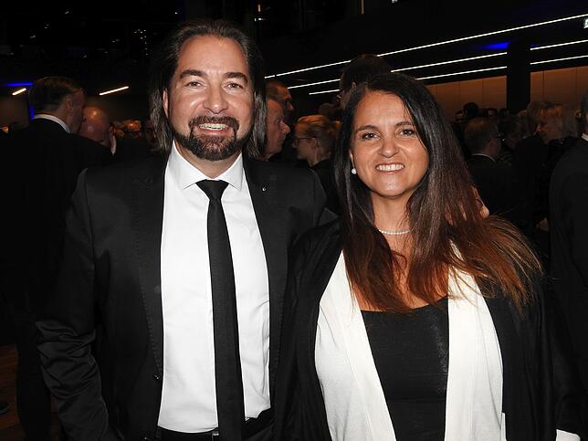 Gute Laune: Dieter Schmid, Geschäftsführer der Privatbrauerei Waldhaus, und Ehefrau Katja hatten beim Neujahrsempfang der ...