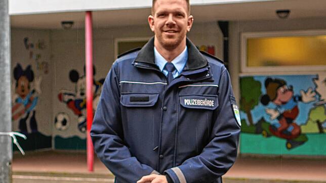 Stefan Schmitz.