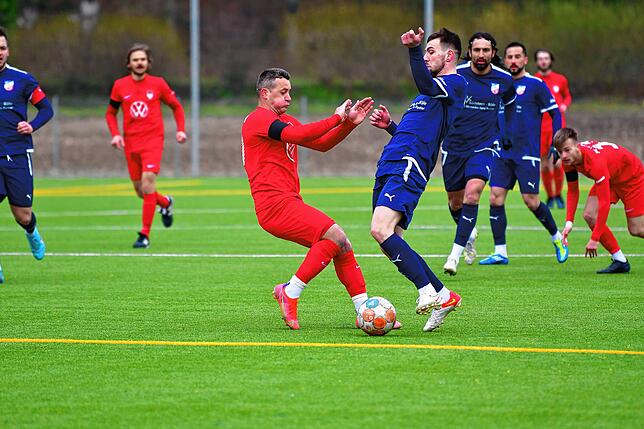Bild 19: FC Tiengen 08 und der VfB Waldshut trennen sich 1:1 im Derby &ndash; und wir haben Bilder!
