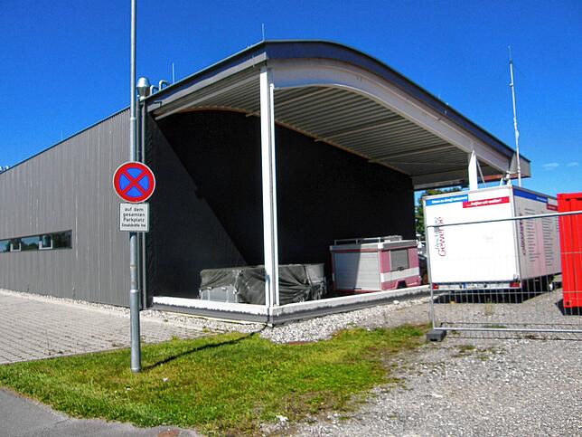 Eigentlich sollte das Feuerwehrgertäehaus auf der Reichenau in diesem Jahr endlich fertig gestellt werden. Wegen der Einnahmeausfälle ...