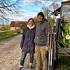 Kristin-Marlen und Denis Hahn sind Quereinsteiger in der Landwirtschaft. Ohne geerbten Grund ist es aber oft nicht möglich, einen Hof ...