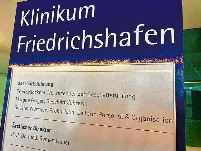 Bereits Anfang Oktober wies eine Anzeigetafel im Klinikum darauf hin, dass Franz Klöckner als „Vorsitzender der ...