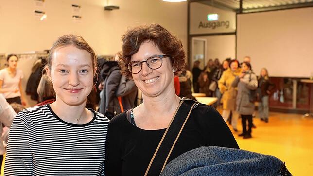 Bild 17: Endlich wieder Turngala! Fotos der Zuschauer beim großen Event in der Schänzlehalle