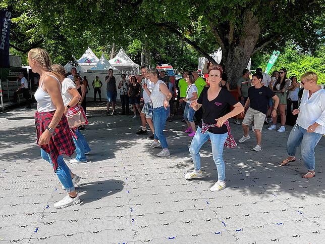Bild 3: So schön war das Burgfest 2024