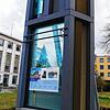 Drei Monate nach der Eröffnung: Noch steht das Muster der Cano-Fassade zwischen dem Singener Rathaus und dem Hegau-Museum.