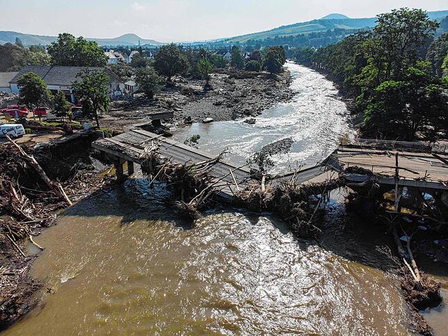 Das Hochwasser hat in Ahrweiler eine Spur der Verwüstung hinterlassen.