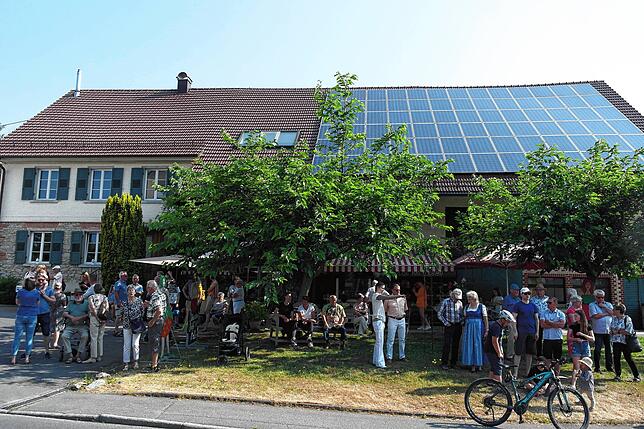 Bild 4: Bilder von der Reiterprozession zum Jubiläumsfest der Blutreitergruppe Oberteuringen