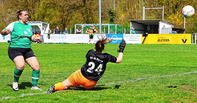 Bild 8: Unsere Bildergalerie der Bezirksliga-Partie zwischen Nordstern Radolfzell und der SG Sipplingen