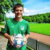Niklas Fuchs wurde als erster Jugendspieler für eine 15-jährige Mitgliedschaft beim BSV Nordstern geehrt. Mit dem SÜDKURIER hat er über ...