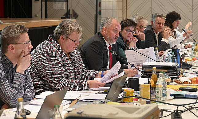 Die Haushaltsberatung am Dienstag im Milchwerk wurde nach einer Marathonsitzung nach sieben Stunden ohne Ergebnis abgebrochen. Das Bild ...