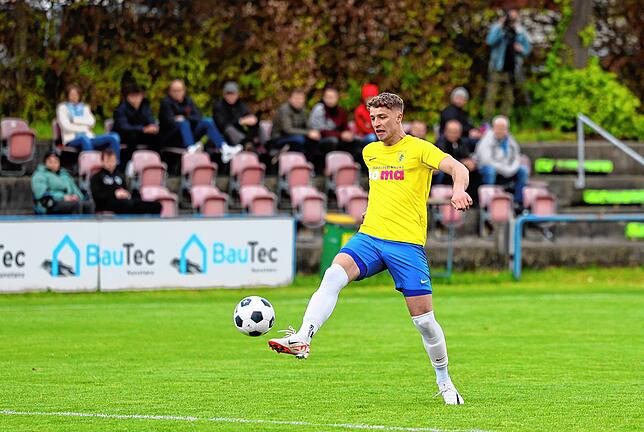 Bild 8: Unsere Bildergalerie vom Verbandsliga-Derby zwischen dem SC Konstanz-Wollmatingen und dem FC Singen