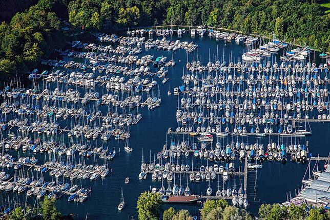 Bild 2: Voll, voller, Bodensee: Spektakuläre Luftaufnahmen zeigen, wie es am Wochenende auf dem Wasser zuging