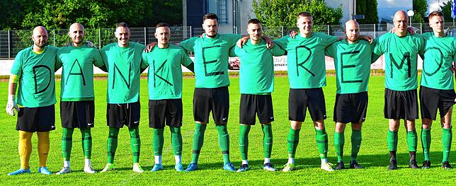 Bild 1: Remo Laisa verabschiedet sich beim SV Herten vom aktiven Fußball &ndash; und wir haben die Bilder!