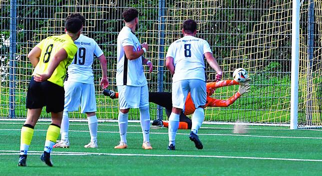 Bild 40: Pokalverteidiger SG FC Wehr/Brennet siegt 3:1 im Wehratal-Derby beim SV Todtmoos – wir haben Bilder!