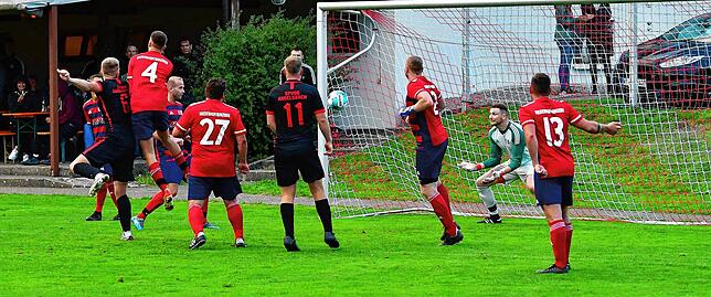 Bild 33: Spvgg. Andelsbach holt sich ein 1:1 im Derby gegen den SC Niederhof/Binzgen &ndash; und wir haben Bilder!