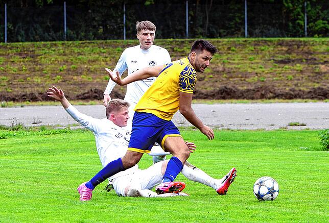 Bild 13: Unsere Bildergalerie vom Kreisliga-Spiel zwischen FC Rot-Weiß Salem 2 und dem SV Meßkirch