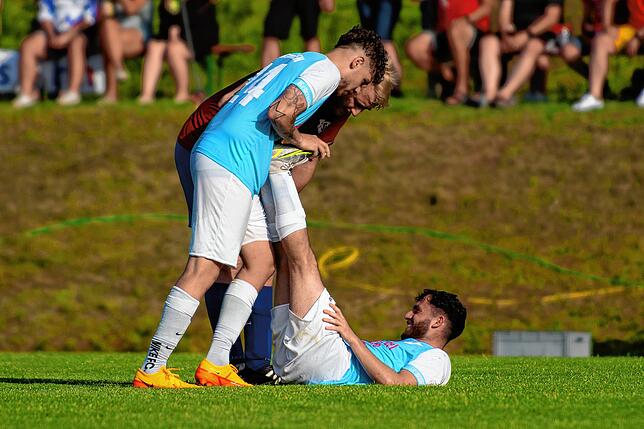 Bild 15: Bilder vom 3:1-Sieg der SG Höchenschwand/Häusern im Kreisliga A-Aufstiegsspiel beim FC Erzingen II