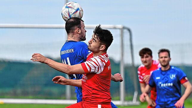 Bild 5: FC Schlüchttal besiegt den TuS Efringen-Kirchen mit 4:2 – und wir haben Bilder!