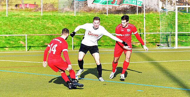 Bild 20: SG FC Wehr/Brennet besiegt den FC Schönau mit 3:0 – und wir haben Bilder!