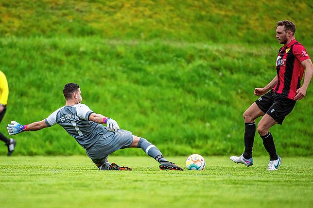 Bild 27: FSV Rheinfelden gewinnt beim FC Erzingen mit 6:1 &ndash; und wir haben Bilder!