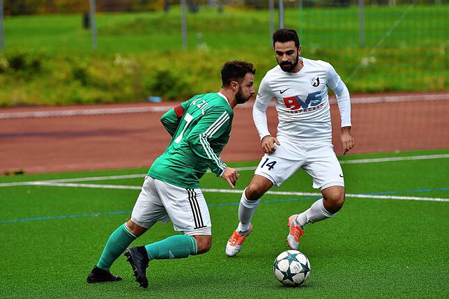 Bild 31: FC Erzingen gewinnt das Spitzenspiel mit 5:3 beim FC Zell &ndash; und wir haben Bilder!