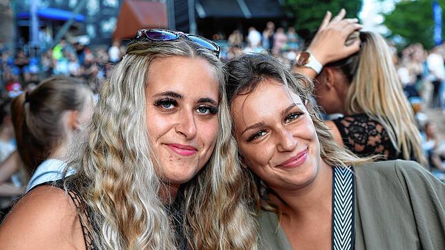 Bild 24: Die besten Bilder vom Bausa-Konzert beim Hohentwiel-Festival Teil 4