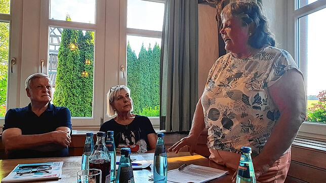 So? Martina Braun in in Nordstetten bei einem Abend der Bürgerinitaitive gegen mehr Verkehr im Ort.