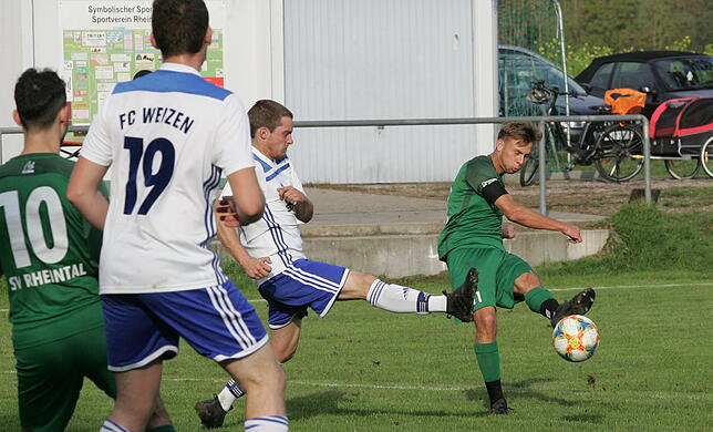 Bild 14: FC Weizen siegt beim SV Rheintal mit 3:1 &ndash; wir haben die Bilder!