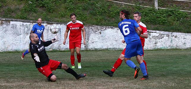 Bild 2: FC Erzingen wird Favoritenrolle beim SV Gurtweil gerecht &ndash; und wir haben Bilder!
