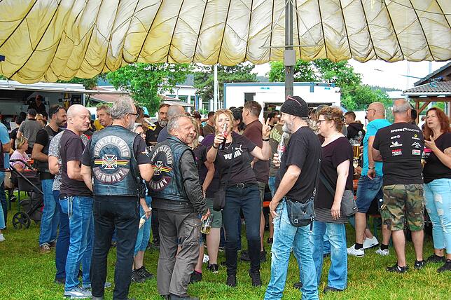 Bild 15: MC Ride Hard veranstaltet sein letztes Mofarennen in Horheim – hier gibt es die Bilder