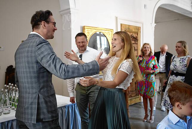 Bild 11: Fotos der Geburtstagsparty auf der Bodensee-Insel: Björn Graf Bernadotte feiert auf der Mainau