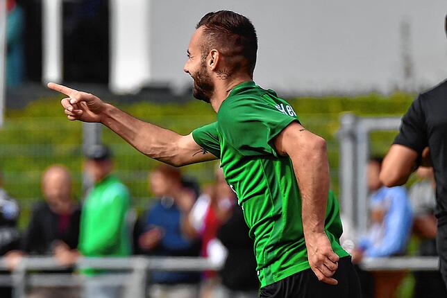 Bild 15: SV Herten besiegt den TuS Efringen-Kirchen mit 4:0 &ndash; und wir haben Bilder!