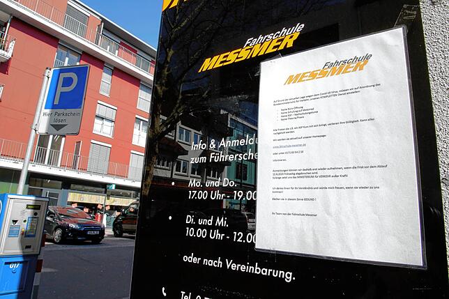 Die Fahrschule Messmer weist darauf hin, dass der Unterricht ausfällt.