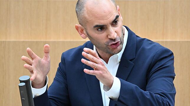 Danyal Bayaz hat selbst studiert: Er ist Diplom-Kommunikationswissenschaftler.