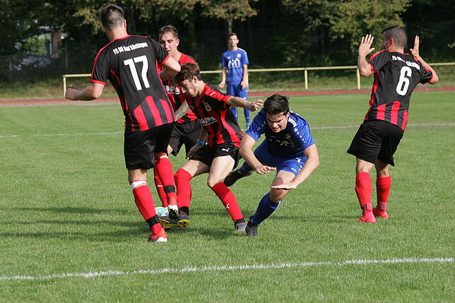 Bild 12: FC Geißlingen siegt beim FC 08 Bad Säckingen mit 2:0 &ndash; wir haben die Bilder!