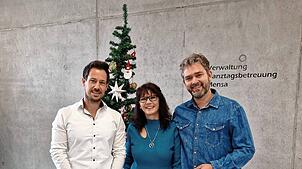Ein eingespieltes Team, das Schulsekretärin Brigitte Karwat auch nach ihrem Eintritt in den wohl verdienten Ruhestand als Bestandteil ...