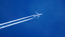 (Symbolfoto) Ende Februar landete ein Charterflugzeug aus Pakistan mit 155 Afghaninnen und Afghanen in Berlin. Anfang Februar erfolgte ...