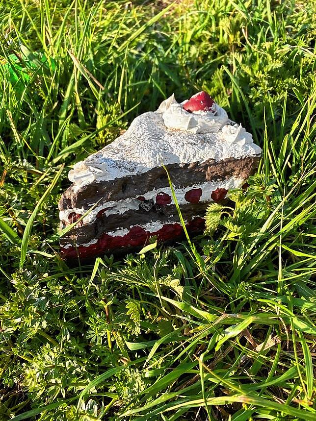 Täuschend echt sieht diese Schwarzwälder Kirschtorte aus.