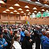 Viele Engener kamen am Sonntagabend in die Stadthalle, um das Ergebnis der Bürgermeisterwahl zu erfahren. In zwei Wochen geht es für die ...