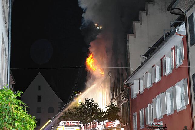 Bild 12: Großbrand in der Konstanzer Altstadt: Bilder vom größten Feuerwehreinsatz seit Jahren