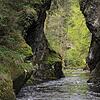 Die wilde Natur des Schwarzwaldes: Beim Rechenfelsen befindet sich eine der engsten Stellen in der Wutachschlucht. Nur wenige Meter ...