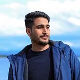 Hussam Alhasan freut sich, dass Deutschland die Wahlen auf der syrischen Botschaft untersagt hat.