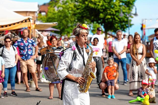Bild 20: Kulturufer in Friedrichshafen: Buntes Treiben am Tag (Teil 2)