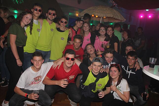 Bild 10: Bilder der großen Feuerwehr Meets Malle-Party in Furtwangen (Teil2)